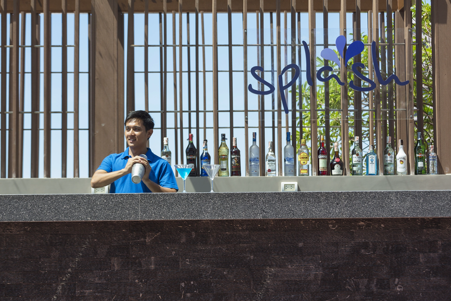 Splash Pool Bar Holiday Inn Pattaya